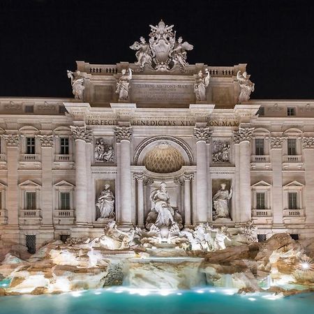 Heart Palace Fontana Di Trevi Rzym Zewnętrze zdjęcie